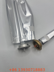 Sac efficace sur le pulvérisateur de soupape pour les détails de l'automobile