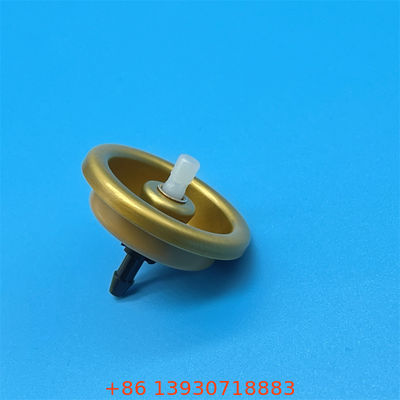 Mousse coiffante avec valve en aluminium inversée offrant une pulvérisation tête en bas constante