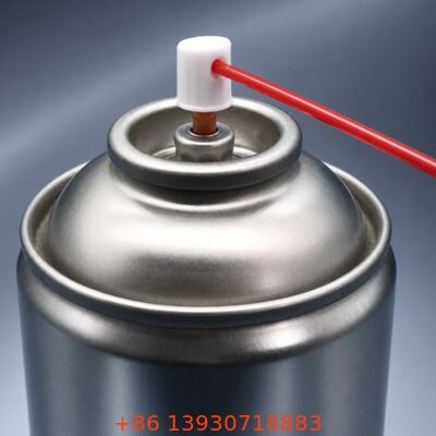 Une valve de pulvérisation de solvant à courant à haute pression à quatre trous pour le carburateur automobile et le nettoyage de la carrosserie de l'accélérateur