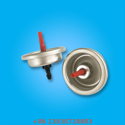 Recharge universelle de gaz d'allumeur de butane de tige de gaz de butane de plastique de ressort d'acier inoxydable (couleur rouge)