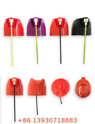 Chapeaux faits sur commande de boîte d'aérosol de couleur de logo pour des boîtes de conserve d'insecticide