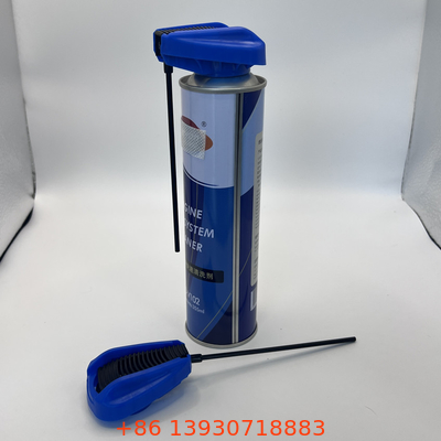 Couvercle de remplissage polyvalent équipé d'un tube pour une distribution de liquide précise en laboratoire et en milieu médical