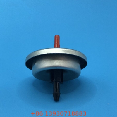 Valve plus légère faite sur commande de recharge de clapet à gaz de butane de recharge d'usine de butane de valve valveable en gros de clapet à gaz
