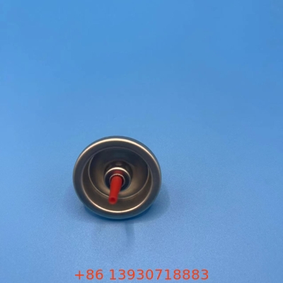 Montage de la soupape de remplissage de l'allumeur de tasse des deux côtés avec une plaque d'étain laquée transparente