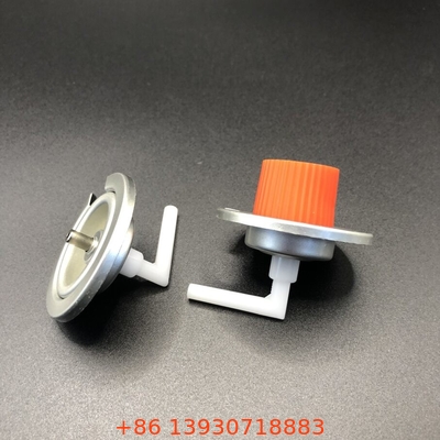 Une valve à gaz au butane d'un pouce d'un pouce