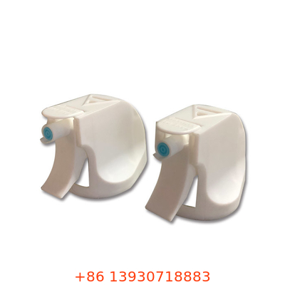 Sortie de pulvérisation bleue pratique avec tube d'extension - parfaite pour les pulvérisateurs pliants