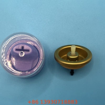 La mousse à pulvériser pour les cheveux élargit et renforce vos cheveux
