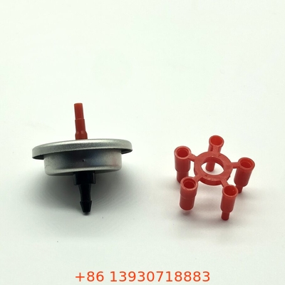 Outil universel de remplissage de carburant pour briquets - une solution de remplissage pratique et polyvalente pour différents types de briquets
