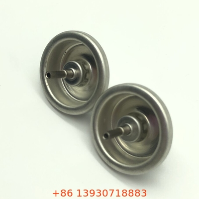 Outil universel de remplissage de carburant pour briquets - une solution de remplissage pratique et polyvalente pour différents types de briquets