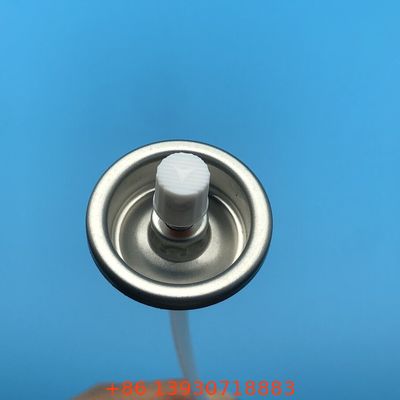 Valve aérosol de nettoyant pour carburateur conçue pour les formules de solvants de nettoyage de carburateur