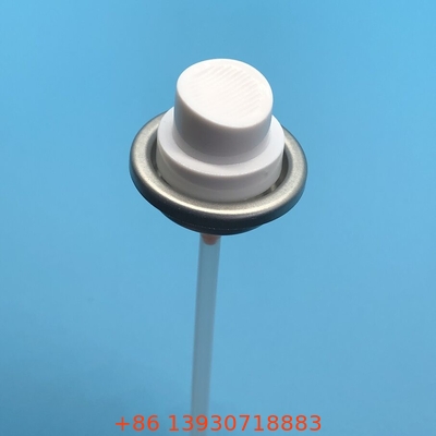 Valve à aérosol à pulvérisation de peinture avec coupe de montage avec fossettes inférieures