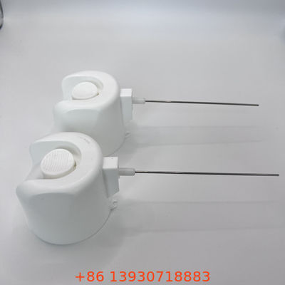 Actionneur de pulvérisation aérosol avec tube prolongateur pour une application de précision dans l'automobile