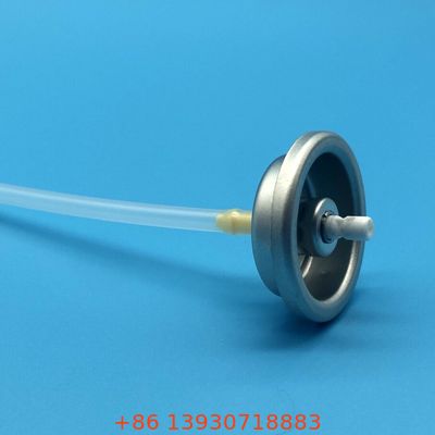 Valve de pulvérisation de déodorant pour le corps compatible avec les systèmes de propulsion à gaz