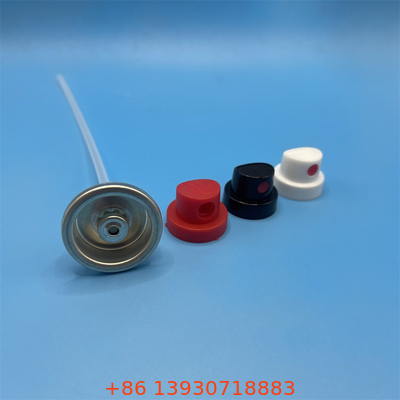 Une buse de pulvérisation de peinture féminine de précision - une solution de revêtement polyvalente pour les applications industrielles et de finition automobile