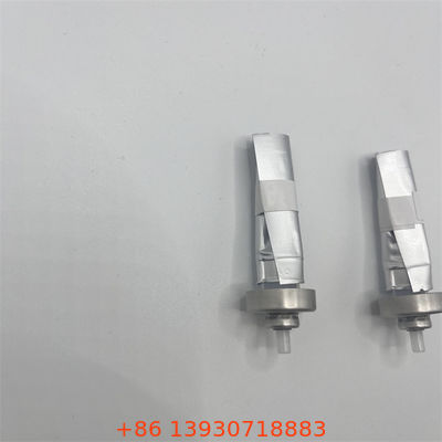 Dispensers à valve à sac robustes et fiables pour les produits chimiques de nettoyage industriels, résistants à la corrosion et sans obstruction.