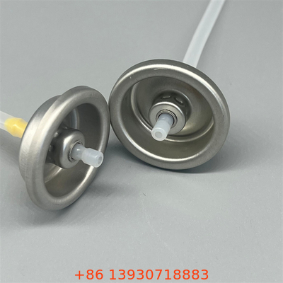 Valve de pulvérisation universelle polyvalente de déodorant pour le corps pour des solutions de soins de la peau personnalisables avec technologie anti-retour