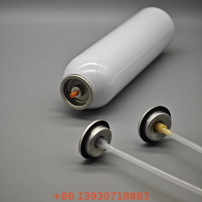 Valve pour mousse à raser à action douce pour kits de rasage de luxe avec contrôle ergonomique de la mousse