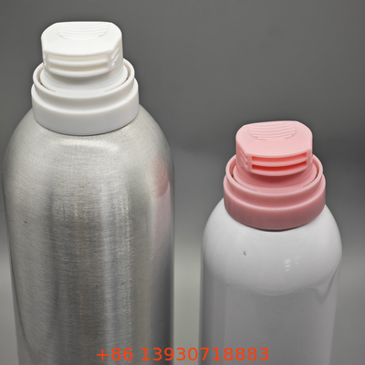 Valve de rasage en mousse soyeuse avancée pour le soin de la peau sensible avec une technologie de distribution anti-irritation et de scellé anti-fuite
