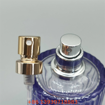Pompe à pulvérisation de parfums pour bouteilles de parfums de taille de voyage avec conception compacte et joint étanche