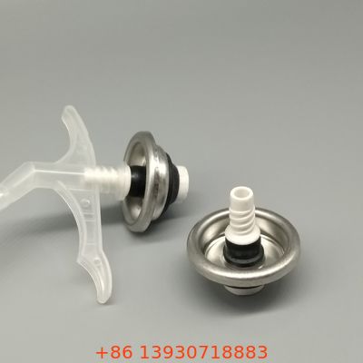 Valve à pulvérisation en mousse de PU de distribution précise et fine pour les projets d'étanchéité de précision et de loisirs avec une sortie contrôlée et minimale.