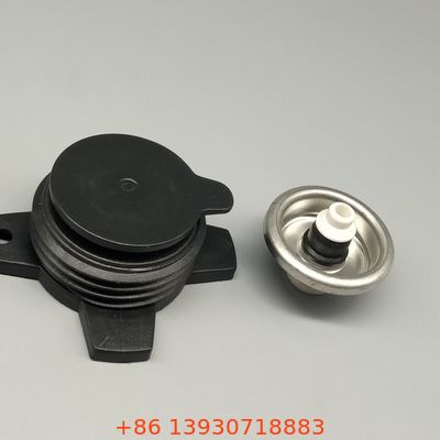 Valve à pulvérisation en mousse PU durable et à débit élevé pour les installateurs d'isolation professionnels avec conception anti-embouteillage et poignée ergonomique.