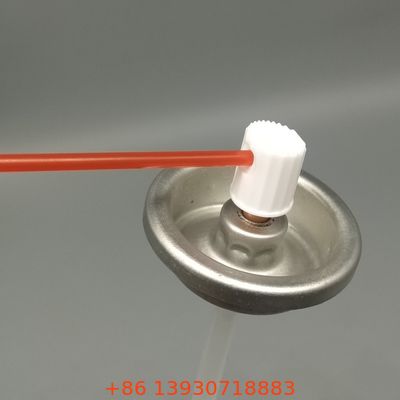Valve à pulvérisation de précision pour les formulations de nettoyeurs de carburateur et d'injecteur