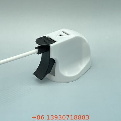 Pistolet pulvérisateur à gâchette aérosol avec poignée ergonomique et buse réglable pour une pulvérisation ciblée de précision