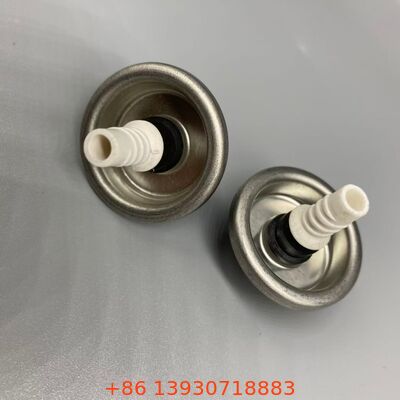 Valve de pulvérisation en PU à longue tige et buse résistante aux obstructions à haute pression pour mousse à haute densité