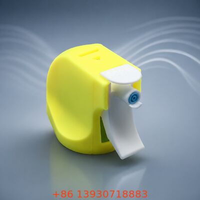 Pistolet à aérosol à longue portée avec tube étendu et conception ergonomique pour hauts plafonds